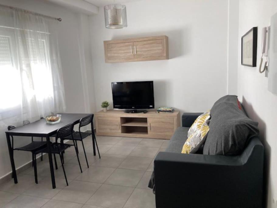 Fantastico Apartamento En Triana Seville Luaran gambar